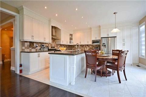 41 Mountain Ridge Rd, House detached with 4 bedrooms, 4 bathrooms and 4 parking in Brampton ON | Image 10