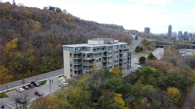 206 - 455 Charlton Avenue E, Condo with 2 bedrooms, 2 bathrooms and null parking in Hamilton ON | Image 18