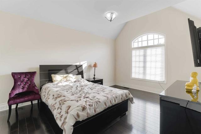 99 Annsleywood Crt, House detached with 4 bedrooms, 6 bathrooms and 9 parking in Vaughan ON | Image 24