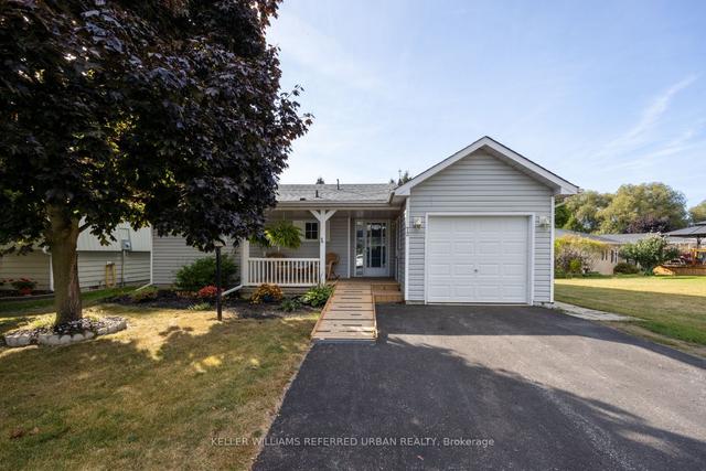 73 Wilmot Tr, House detached with 2 bedrooms, 2 bathrooms and 3 parking in Clarington ON | Image 1
