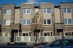 th33 - 310 Village Green Sq, Townhouse with 3 bedrooms, 3 bathrooms and 2 parking in Toronto ON | Image 1