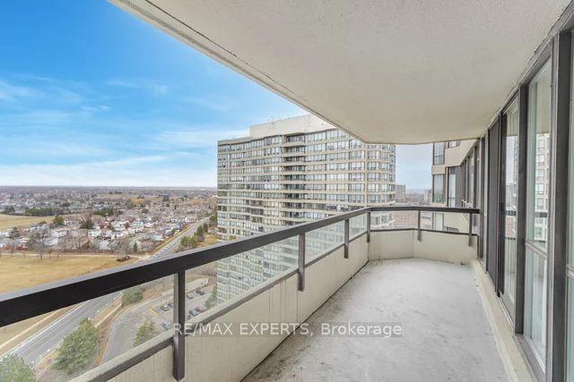 2007 - 24 Hanover Rd, Condo with 2 bedrooms, 2 bathrooms and 1 parking in Brampton ON | Image 20