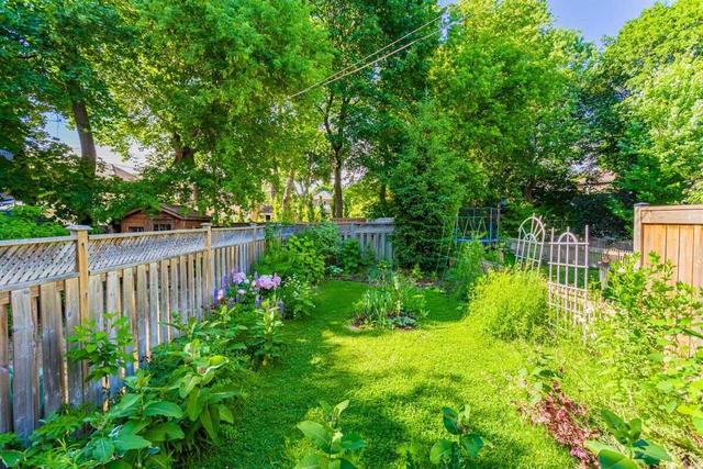 172a Lawrence Ave E, House semidetached with 3 bedrooms, 4 bathrooms and 2 parking in Toronto ON | Image 25