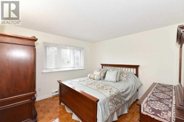 167 - 1055 Dundas St E, Townhouse with 3 bedrooms, 1 bathrooms and 1 parking in Mississauga ON | Image 32