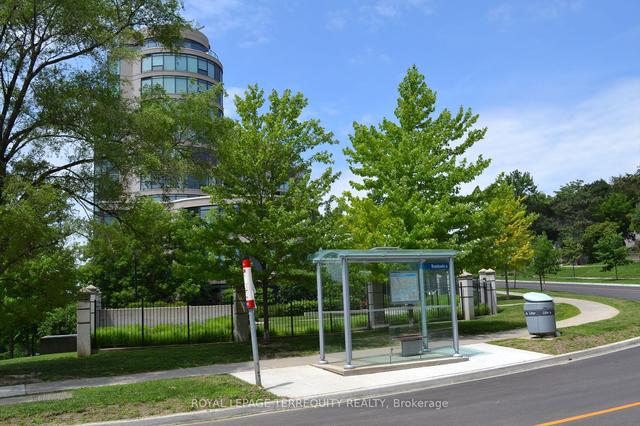 1001 - 18 Valley Woods Rd, Condo with 2 bedrooms, 1 bathrooms and 1 parking in Toronto ON | Image 13