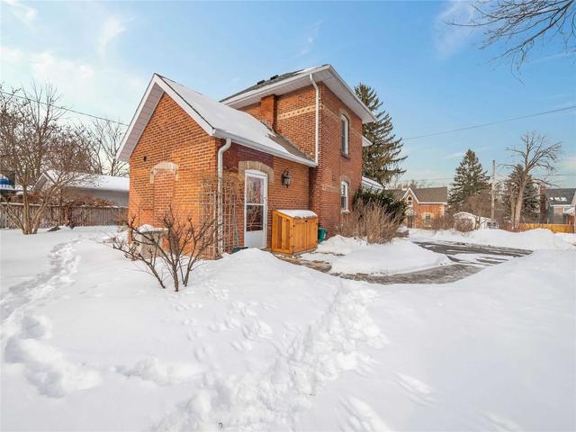 40 Margaret St, House detached with 3 bedrooms, 2 bathrooms and 3 parking in Orangeville ON | Image 37