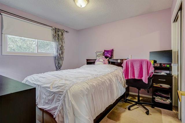 26 Porteous Circ, House detached with 3 bedrooms, 4 bathrooms and 4 parking in Brampton ON | Image 16
