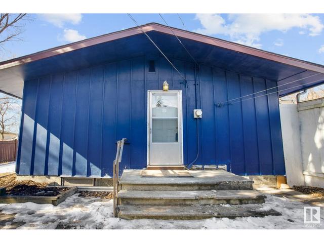 12001 46 St Nw, House detached with 7 bedrooms, 2 bathrooms and null parking in Edmonton AB | Image 44