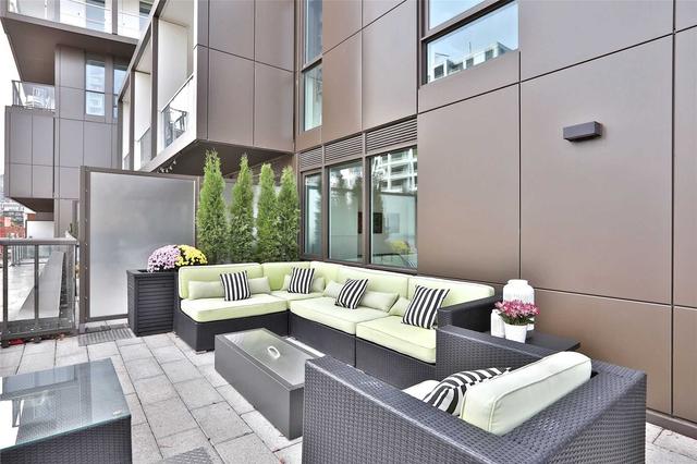 306 - 80 Vanauley St, Condo with 2 bedrooms, 2 bathrooms and 1 parking in Toronto ON | Image 18