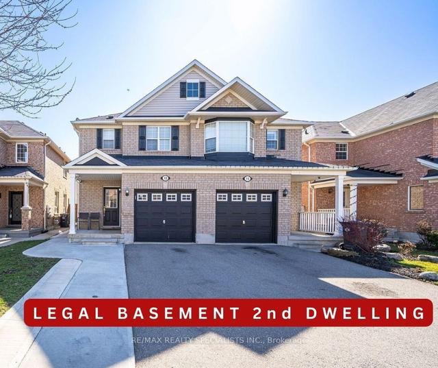 13 Coachlight Cres, House semidetached with 3 bedrooms, 4 bathrooms and 4 parking in Brampton ON | Image 1