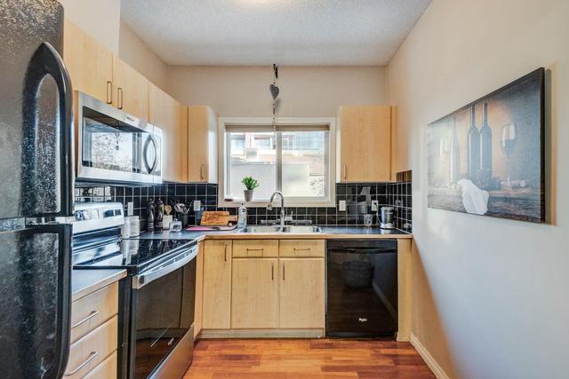 201 - 1026 12 Avenue Sw, Condo with 2 bedrooms, 2 bathrooms and 1 parking in Calgary AB | Image 4