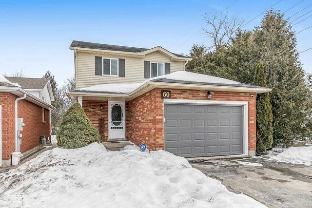 60 Amelia St, House detached with 3 bedrooms, 3 bathrooms and 5 parking in Orangeville ON | Image 1