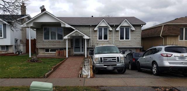7 Glenforest Rd, House detached with 3 bedrooms, 1 bathrooms and 3 parking in Brampton ON | Image 1