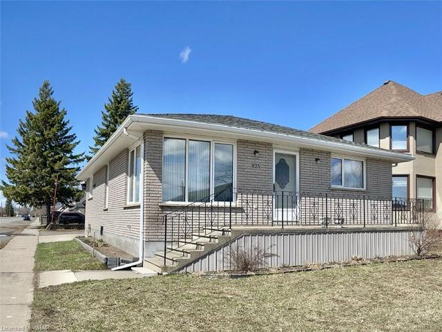 925 Brown Street, House detached with 2 bedrooms, 2 bathrooms and 4 parking in Thunder Bay ON | Image 8