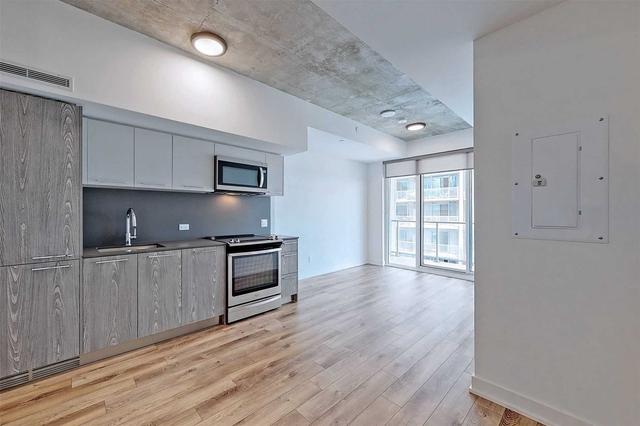 703 - 15 Baseball Pl, Condo with 1 bedrooms, 1 bathrooms and 0 parking in Toronto ON | Image 9