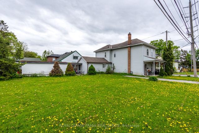 642 Donegal St, House detached with 4 bedrooms, 2 bathrooms and 5 parking in Peterborough ON | Image 19