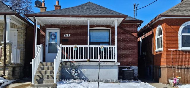 144 Fairbank Ave, House detached with 3 bedrooms, 2 bathrooms and 2 parking in Toronto ON | Image 1