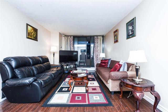 1506 - 4 Kings Cross Rd W, Condo with 2 bedrooms, 1 bathrooms and 1 parking in Brampton ON | Image 6