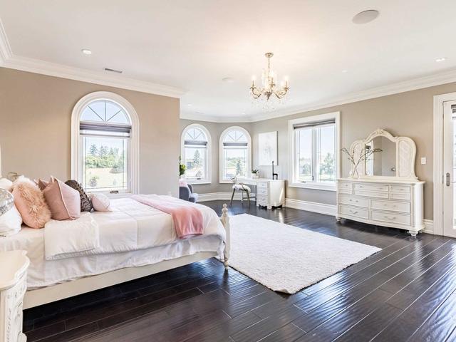 12 Saint Lukes Cres, House detached with 5 bedrooms, 13 bathrooms and 26 parking in Brampton ON | Image 24
