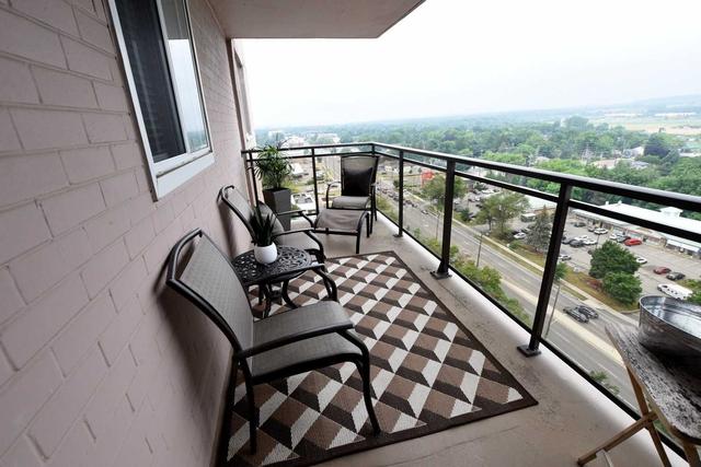 1608 - 975 Warwick Crt, Condo with 2 bedrooms, 1 bathrooms and 1 parking in Burlington ON | Image 17