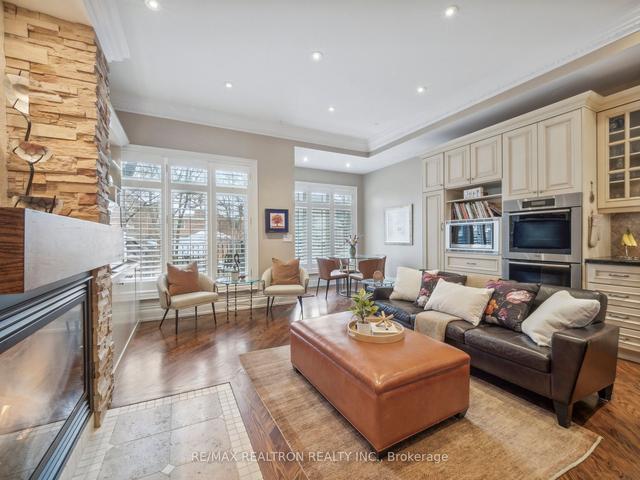 412 Deloraine Ave, House detached with 3 bedrooms, 4 bathrooms and 3 parking in Toronto ON | Image 5