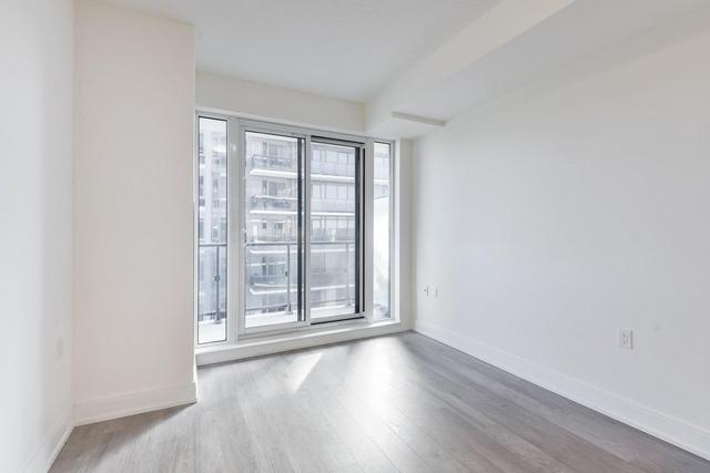 1103a - 9608 Yonge St, Condo with 1 bedrooms, 1 bathrooms and 1 parking in Richmond Hill ON | Image 3