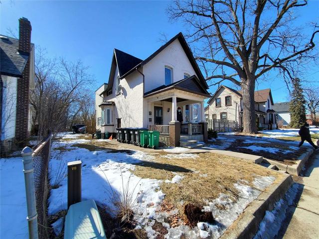 27 Elliott St, House detached with 7 bedrooms, 4 bathrooms and 7 parking in Brampton ON | Image 12