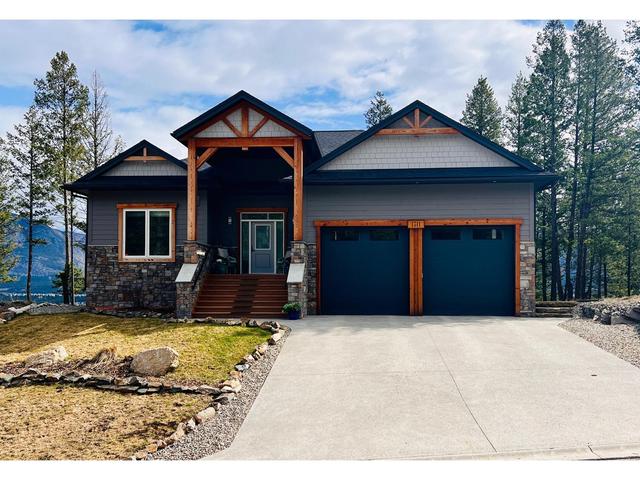 1711 Pine Ridge Mountain Place, House detached with 4 bedrooms, 3 bathrooms and 4 parking in Invermere BC | Image 4