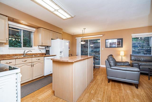 8386 Centre Street, House attached with 3 bedrooms, 3 bathrooms and 4 parking in Delta BC | Image 7