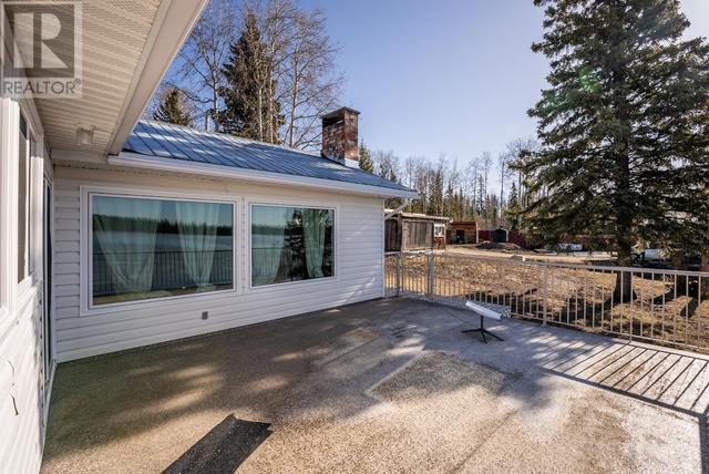 54665 Jardine Road, House detached with 2 bedrooms, 2 bathrooms and null parking in Bulkley Nechako F BC | Image 3