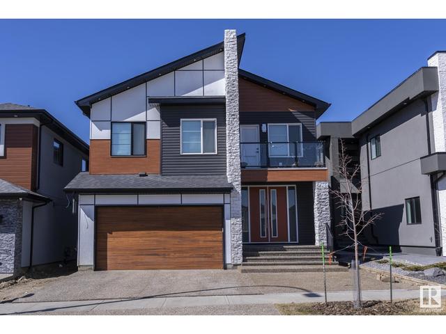 202 Fraser Way Nw, House detached with 4 bedrooms, 4 bathrooms and 2 parking in Edmonton AB | Image 1