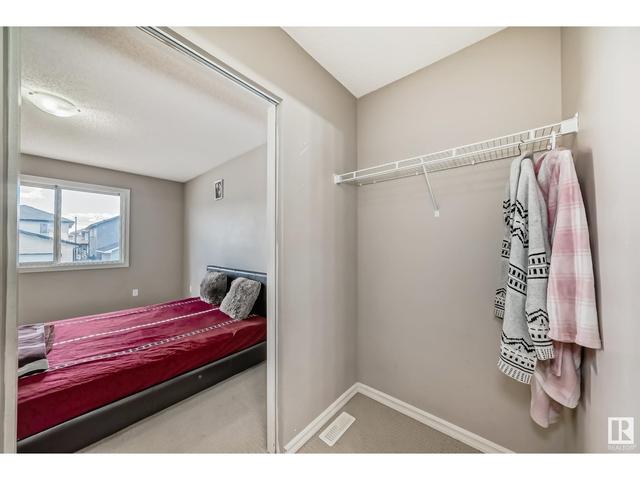 2333 28a Av Nw Nw, House detached with 4 bedrooms, 2 bathrooms and null parking in Edmonton AB | Image 18