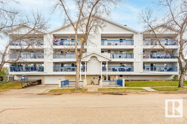 101 - 5212 48 Av, Condo with 1 bedrooms, 1 bathrooms and 1 parking in Wetaskiwin AB | Image 3