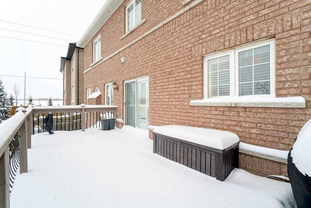 34 Hibiscus Crt, House detached with 4 bedrooms, 4 bathrooms and 6 parking in Brampton ON | Image 30