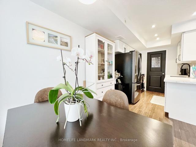 unit 4 - 72 Munro St, Townhouse with 2 bedrooms, 2 bathrooms and 1 parking in Toronto ON | Image 5