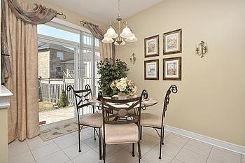 79 Trailside Walk, House detached with 1 bedrooms, 1 bathrooms and 2 parking in Brampton ON | Image 3