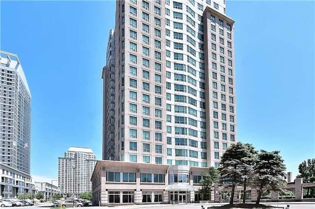 1013 - 8 Lee Centre Dr, Condo with 2 bedrooms, 2 bathrooms and 1 parking in Toronto ON | Image 1