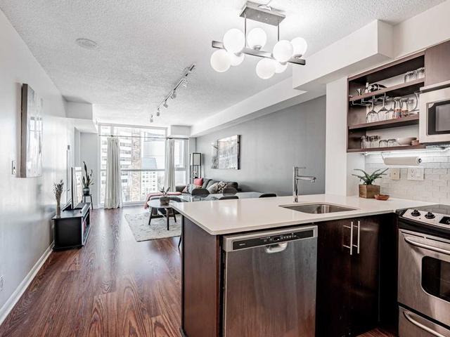 1207 - 96 St Patrick St, Condo with 1 bedrooms, 1 bathrooms and 1 parking in Toronto ON | Image 13