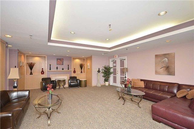 1001 Cedarglen Gate, Condo with 2 bedrooms, 2 bathrooms and 1 parking in Mississauga ON | Image 8