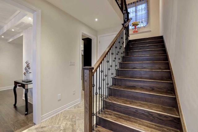 4 Blue Silo Way, House detached with 4 bedrooms, 4 bathrooms and 6 parking in Brampton ON | Image 11