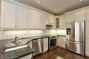 2430 Whistling Springs Cres, House detached with 4 bedrooms, 3 bathrooms and 4 parking in Oakville ON | Image 28