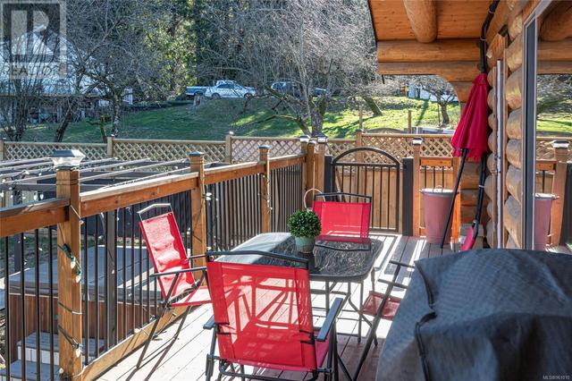 109 Cranberry Rd, House detached with 2 bedrooms, 1 bathrooms and 3 parking in Saltspring Island BC | Image 8