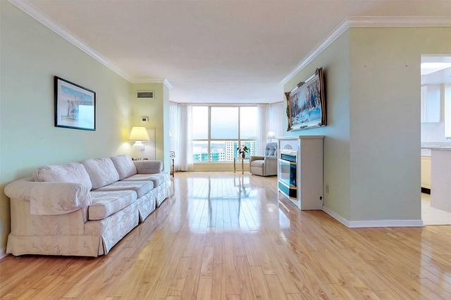 1503 - 100 Observatory Lane, Condo with 2 bedrooms, 2 bathrooms and 2 parking in Richmond Hill ON | Image 4