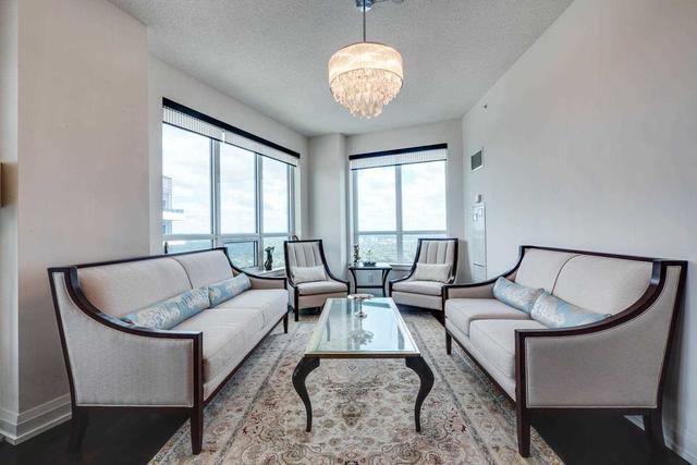 lph3 16 - 7161 Yonge St, Condo with 3 bedrooms, 2 bathrooms and 1 parking in Markham ON | Image 5