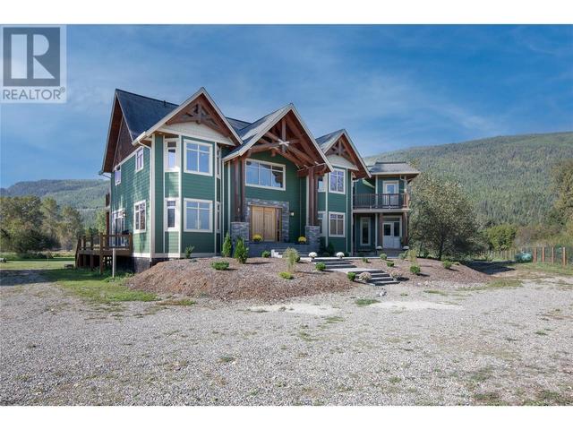 2388 Lawrence Road, House detached with 3 bedrooms, 2 bathrooms and 20 parking in North Okanagan D BC | Image 11