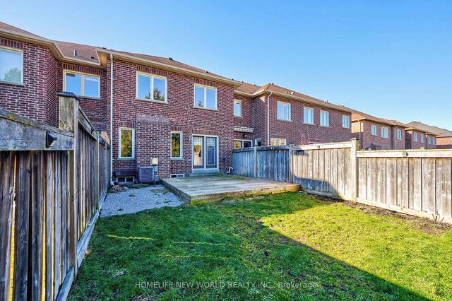 469 William Dunn Cres, House attached with 3 bedrooms, 4 bathrooms and 3 parking in Newmarket ON | Image 35