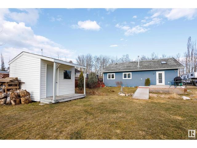 4620 45 Ave, House detached with 3 bedrooms, 2 bathrooms and null parking in Alberta Beach AB | Image 41