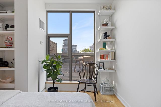 607 - 160 Baldwin St, Condo with 2 bedrooms, 2 bathrooms and 1 parking in Toronto ON | Image 8