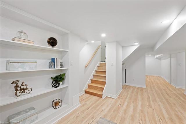 67 East 44th Street, House detached with 4 bedrooms, 3 bathrooms and 3 parking in Hamilton ON | Image 9