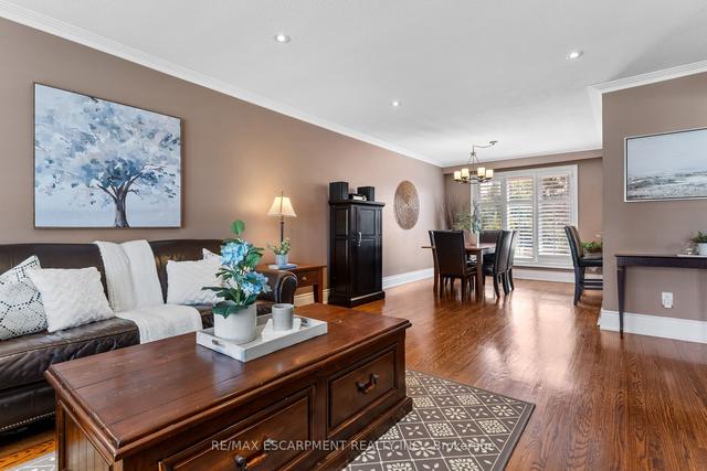 3406 Spruce Ave, House detached with 3 bedrooms, 2 bathrooms and 4 parking in Burlington ON | Image 39